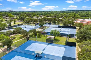 1102 Southwood Rd, Austin, TX 78704 - Photo 13