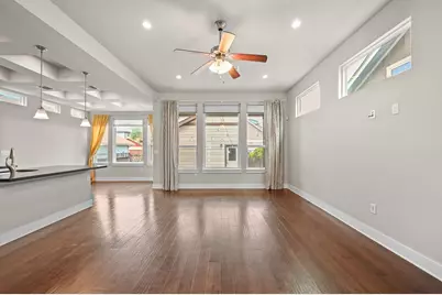 911 Cannoneer Lane, Austin, TX 78757 - Photo 9