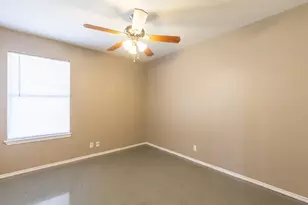 3205 Susquehanna Ln, Austin, TX 78723 - Photo 9