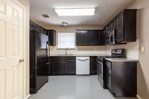 3205 Susquehanna Ln, Austin, TX 78723 - Photo 7