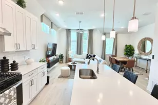 200 W 56th St, Austin, TX 78751 - Photo 17