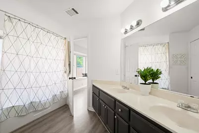 1812 Sylvia Lane, Round Rock, TX 78681 - Photo 5