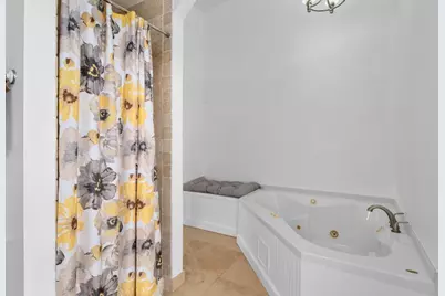 501 Twin Oaks Trail, Dripping Springs, TX 78620 - Photo 17