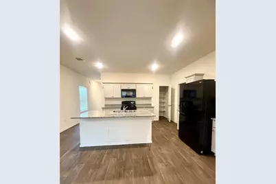 19101 Romano Drive, Elgin, TX 78621 - Photo 11
