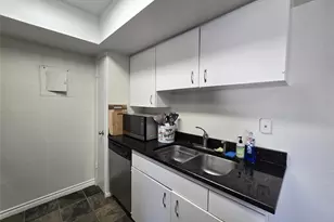 2600 Penny Ln, Austin, TX 78757 - Photo 9