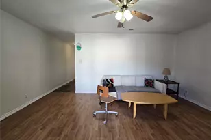 2600 Penny Ln, Austin, TX 78757 - Photo 11