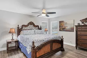 450 Pecan Creek Dr, Horseshoe Bay, TX 78657 - Photo 21