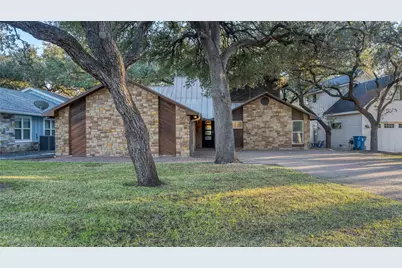 450 Pecan Creek Drive, Horseshoe Bay, TX 78657 - Photo 7