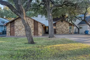 450 Pecan Creek Dr, Horseshoe Bay, TX 78657 - Photo 7