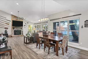 450 Pecan Creek Dr, Horseshoe Bay, TX 78657 - Photo 3