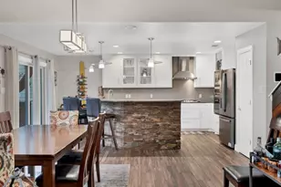 450 Pecan Creek Dr, Horseshoe Bay, TX 78657 - Photo 3