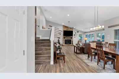 450 Pecan Creek Drive, Horseshoe Bay, TX 78657 - Photo 11