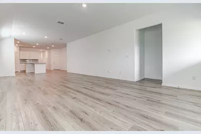 361 Madrid Street, Kyle, TX 78640 - Photo 5