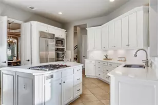 2116 Demona Dr, Austin, TX 78733 - Photo 9