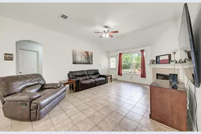 104 Edison Drive, Hutto, TX 78634 - Photo 7