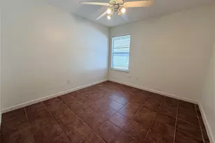 104 Edison Dr, Hutto, TX 78634 - Photo 37