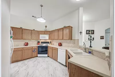 104 Edison Drive, Hutto, TX 78634 - Photo 13