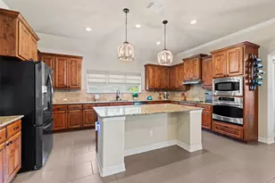 205 Quarry Lake Estate, Liberty Hill, TX 78642 - Photo 9