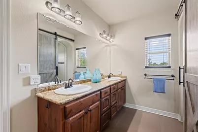 205 Quarry Lake Estate, Liberty Hill, TX 78642 - Photo 13