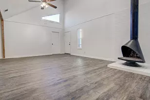 1807 Briar Hill Dr, Austin, TX 78741 - Photo 5