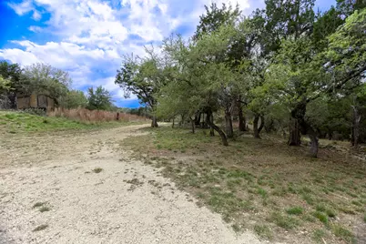 1925 Cripple Creek Stage Road, Dripping Springs, TX 78620 - Photo 33