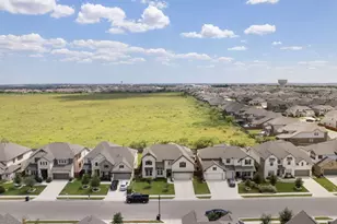 216 Rieti Pkwy, Liberty Hill, TX 78642 - Photo 37