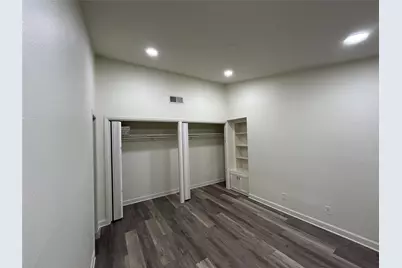 100 Bay Point Drive #7, Horseshoe Bay, TX 78657 - Photo 5