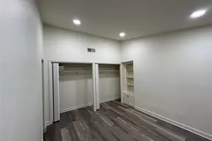 100 Bay Point Dr, Horseshoe Bay, TX 78657 - Photo 5