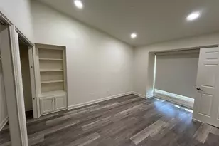 100 Bay Point Dr, Horseshoe Bay, TX 78657 - Photo 9