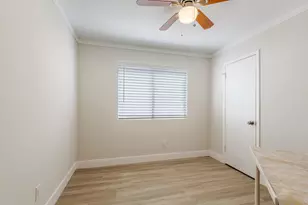 7107 Barnsdale Way, Austin, TX 78745 - Photo 11