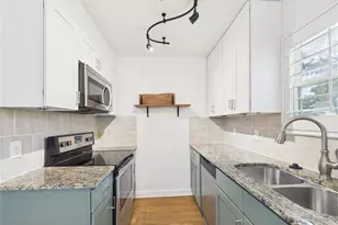 6211 Manor Rd, Austin, TX 78723 - Photo 9