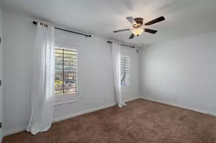 6211 Manor Rd, Austin, TX 78723 - Photo 15