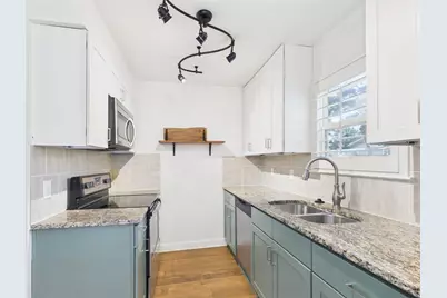 6211 Manor Road #107, Austin, TX 78723 - Photo 3