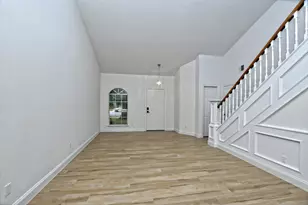 17607 Klamath Falls Dr, Round Rock, TX 78681 - Photo 3