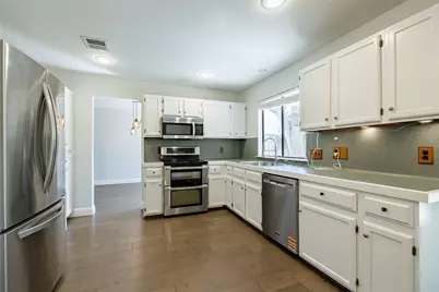 11936 Meadowfire Drive, Austin, TX 78758 - Photo 9