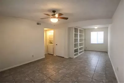 2408 Longview Street #111, Austin, TX 78705 - Photo 3