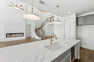 1512 Rodeo Ridge Dr, Georgetown, TX 78628 - Photo 7