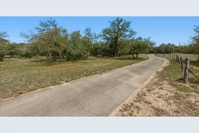 600 Misti Lane, Driftwood, TX 78619 - Photo 17