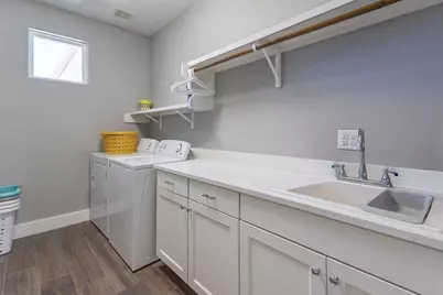 1051 Trailhead Circle, Dripping Springs, TX 78620 - Photo 15