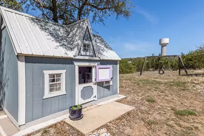 1051 Trailhead Circle, Dripping Springs, TX 78620 - Photo 27
