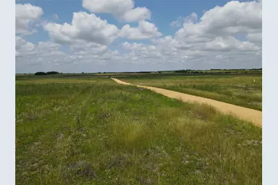8th South Street, Buckholts, TX 76518 - Photo 7