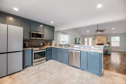 9810 Willers Way, Austin, TX 78748 - Photo 3