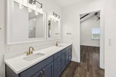 121 Feather Way, Fredericksburg, TX 78624 - Photo 7