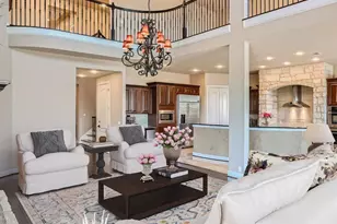 334 Blazing Star Dr, Austin, TX 78737 - Photo 5