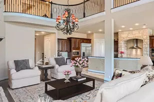 334 Blazing Star Dr, Austin, TX 78737 - Photo 5