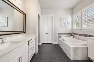 206 Majestic Arroyo Way, Lakeway, TX 78738 - Photo 29
