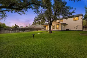 1904 Oakridge Dr, Round Rock, TX 78681 - Photo 23