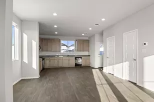 127 Summer Dr, Elgin, TX 78621 - Photo 11