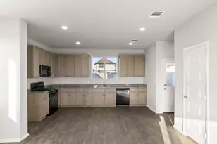 127 Summer Dr, Elgin, TX 78621 - Photo 15