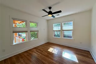 1211 E 2nd St, Austin, TX 78702 - Photo 19